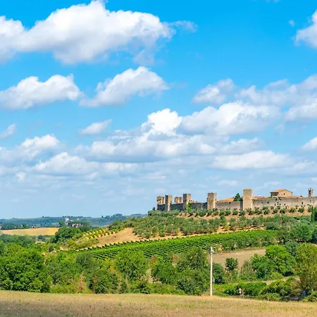 Stunning In With Wifi Apartment Monteriggioni